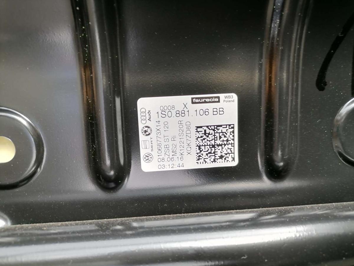 Skoda Citigo original Sitz vorn rechts Beifahrersitz Stoff Grau 5-T&uuml;rer Bj.2016